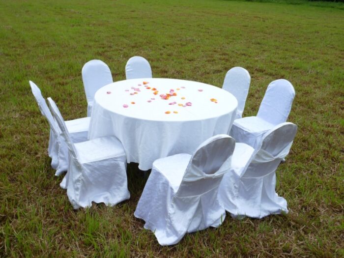 Round Table With White Top & Skirting